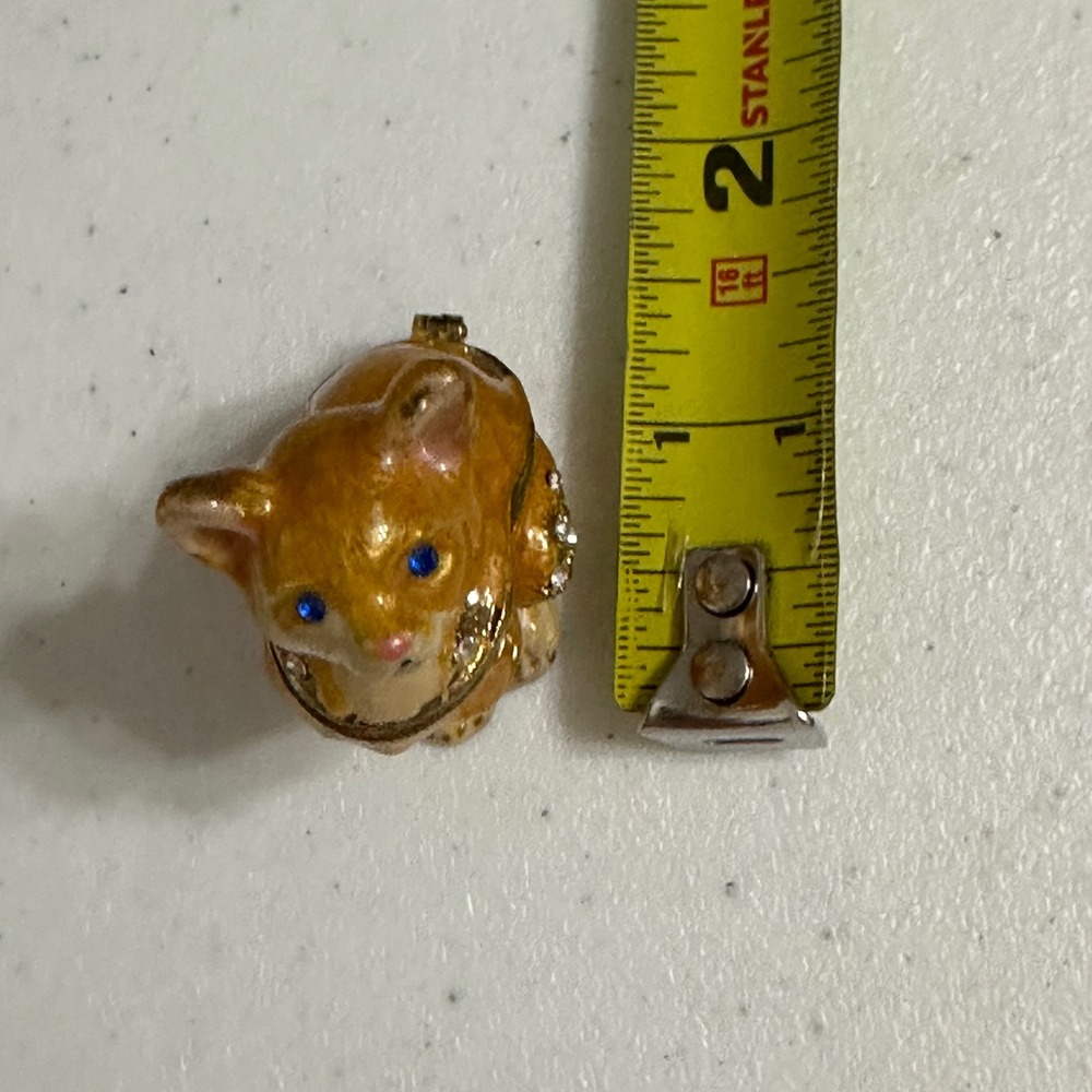 Enamel Rhinestone Cat‎ Trinket Box Magnetic Hinged Miniature Figurine Tabby 2" - Picture 8 of 8